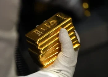 راه صعود طلای جهانی بسته شد