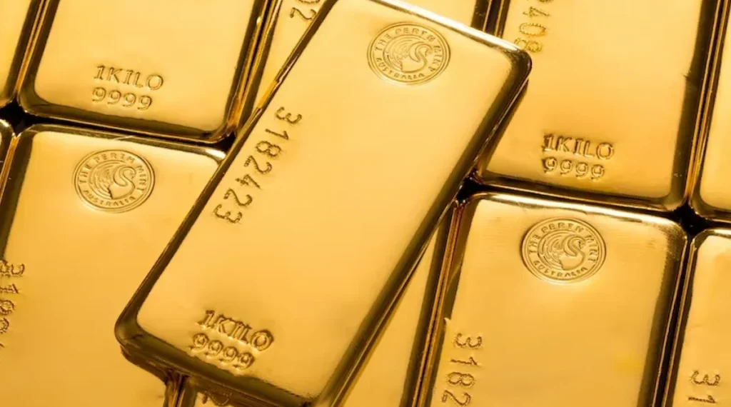 عقب‌نشینی قیمت طلا در بازار جهانی